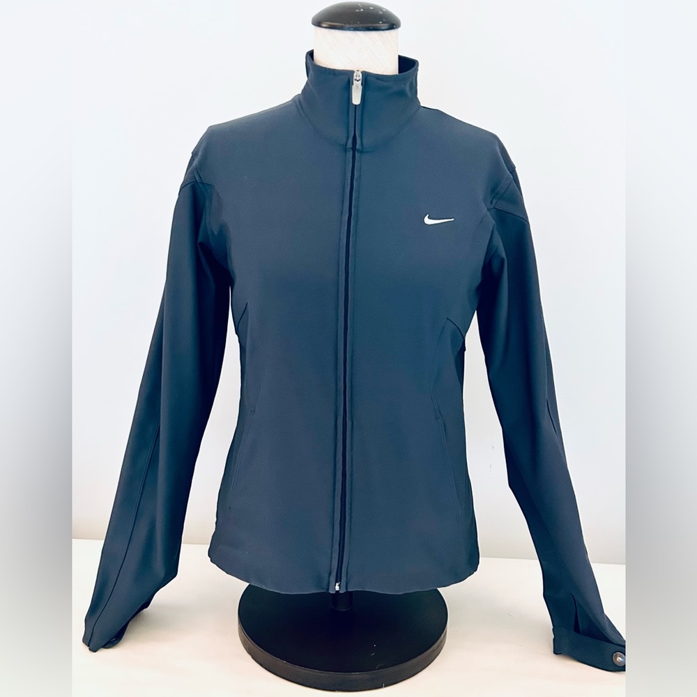 Nike Vintage Dri-Fit Full Zip Grey Jacket size Medium, Slightly Cropped Fit